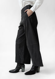 Hook And Eye Detail Tapered Leg Denim Pants
