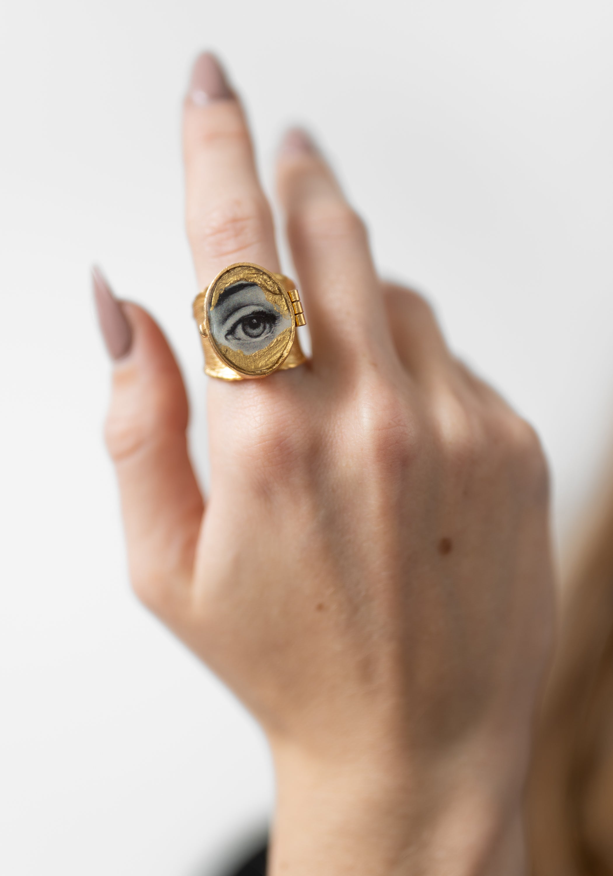 24K Gold Plated Stare Locket Ring