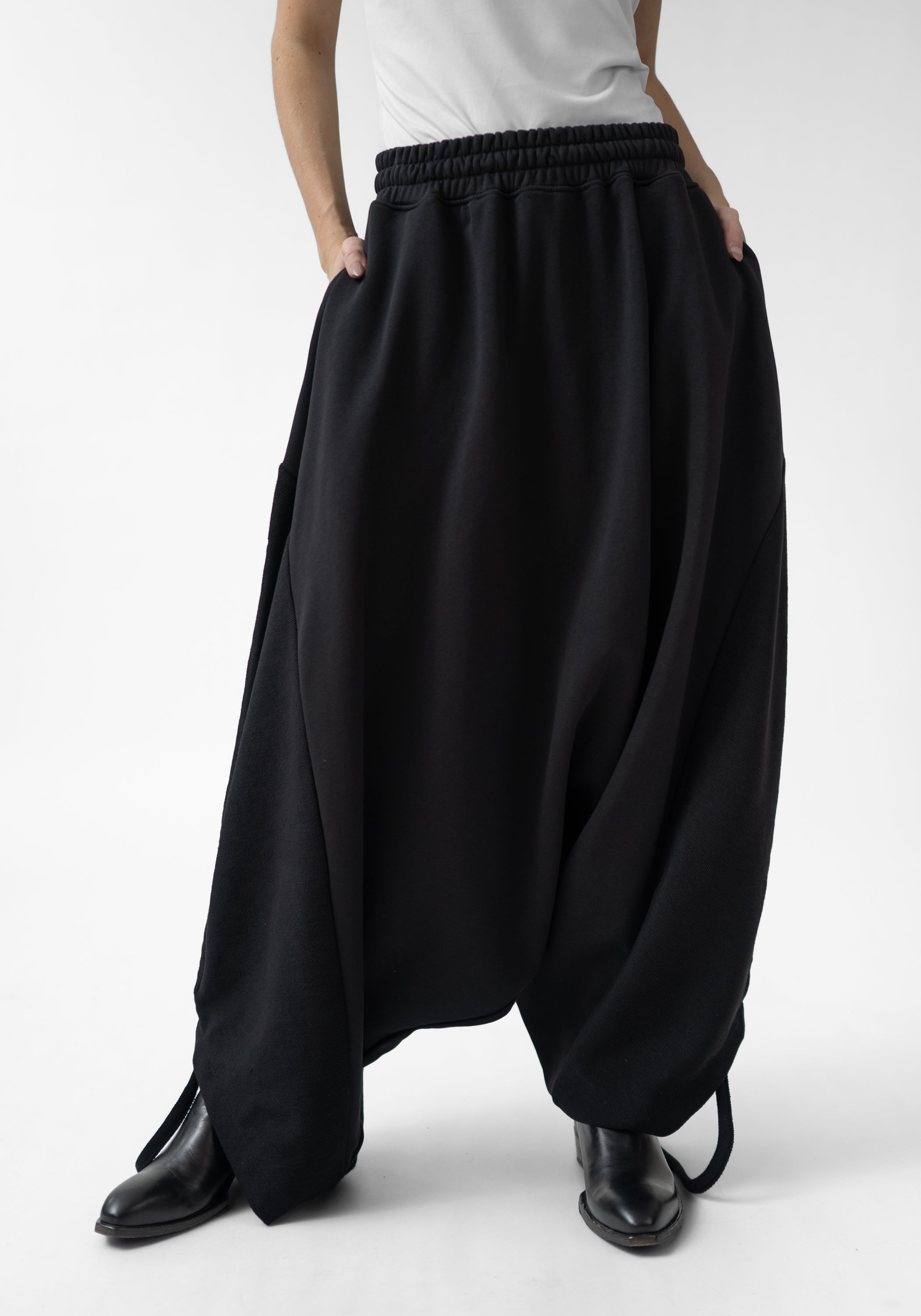 Transformable Extreme Drop Seat Pants