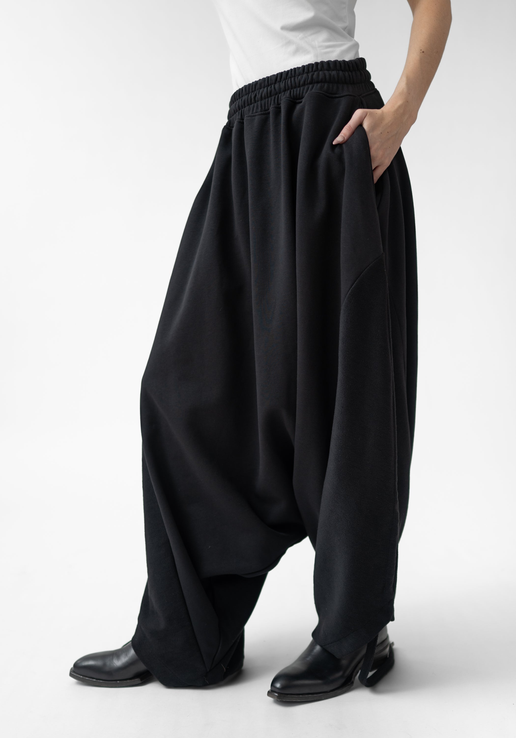 Transformable Extreme Drop Seat Pants