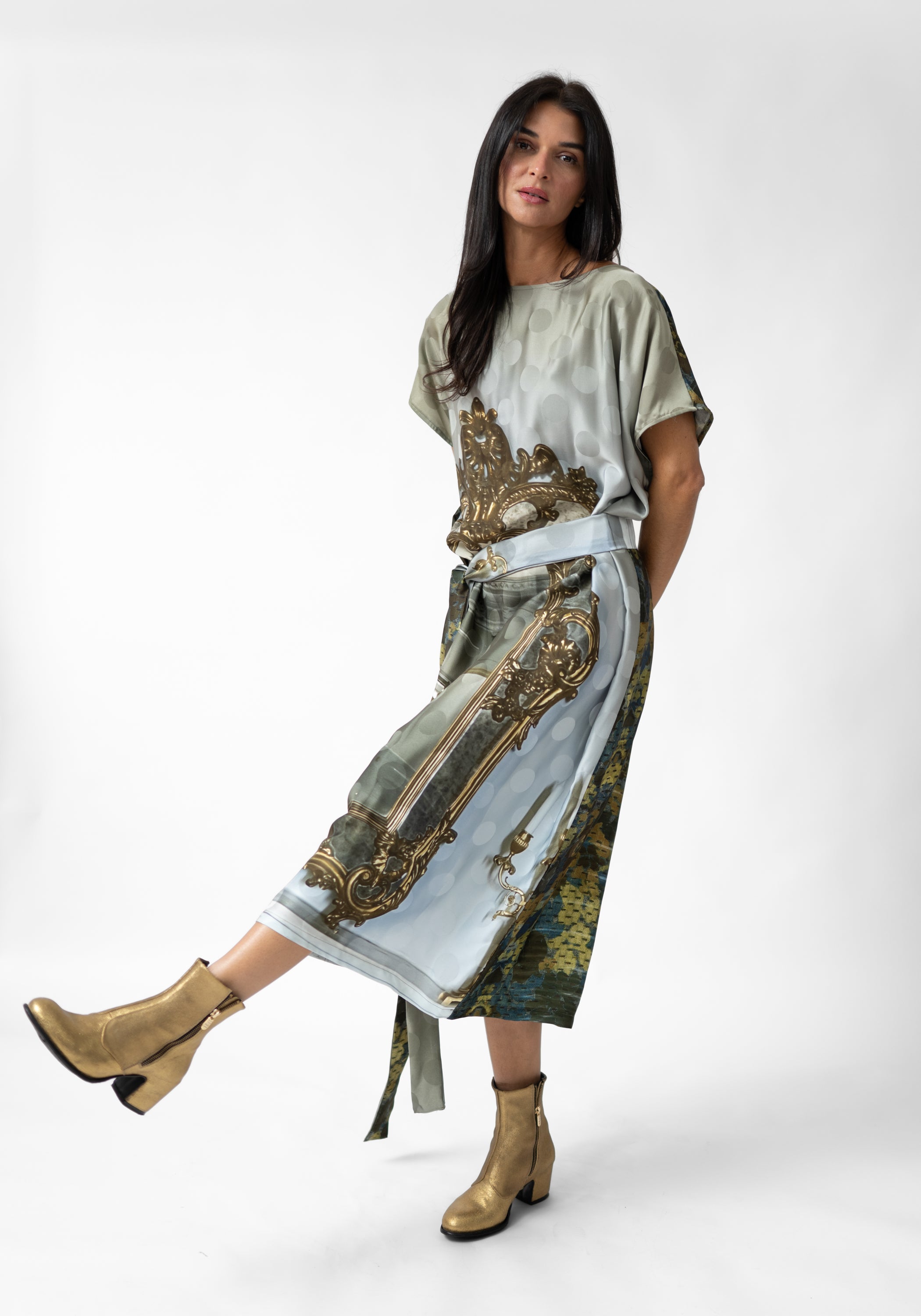 Mirror and Floral Print Oversized Tie Waist Tube Dress
