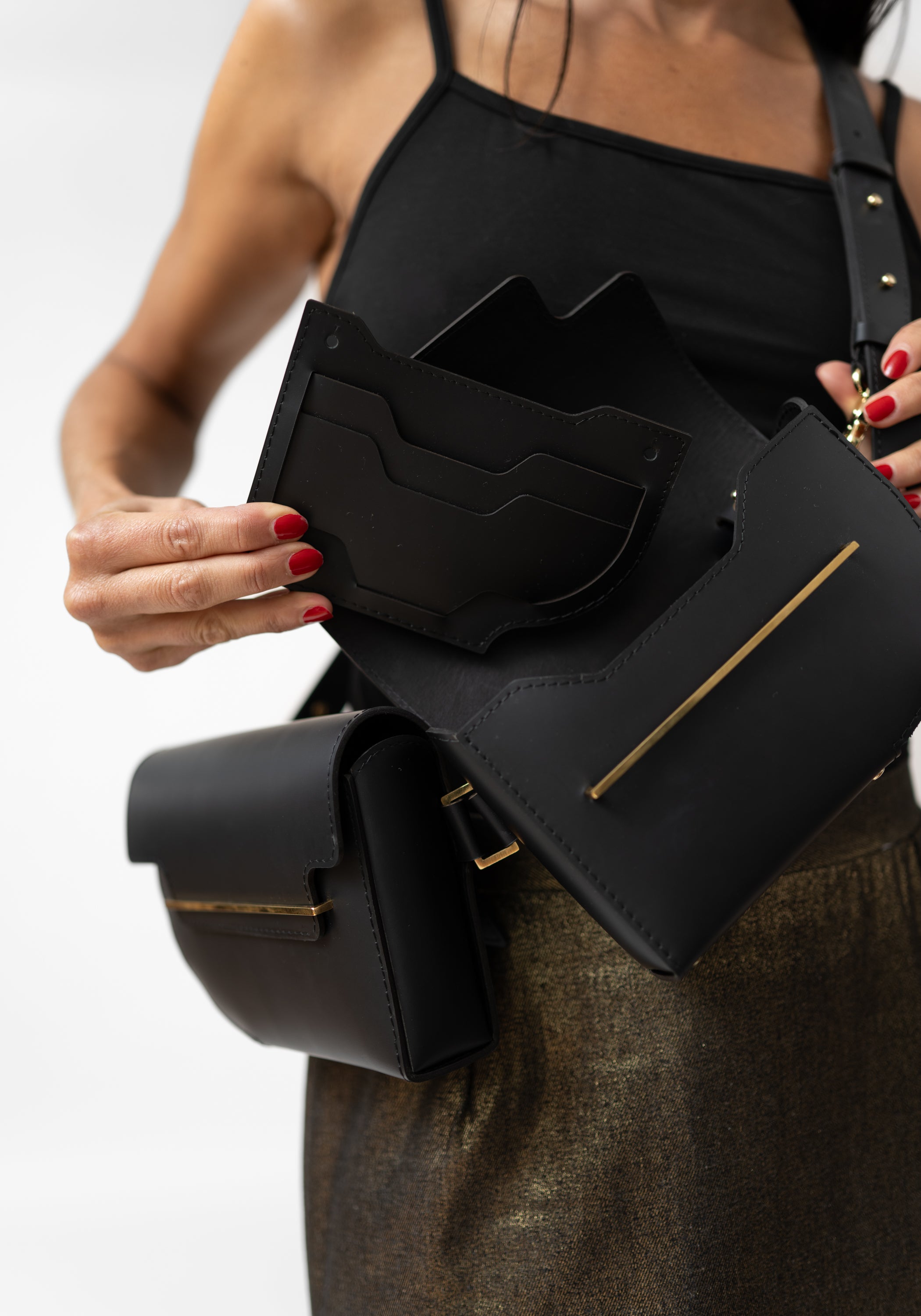 Rivolta Black Leather Sling Bag - December Thieves