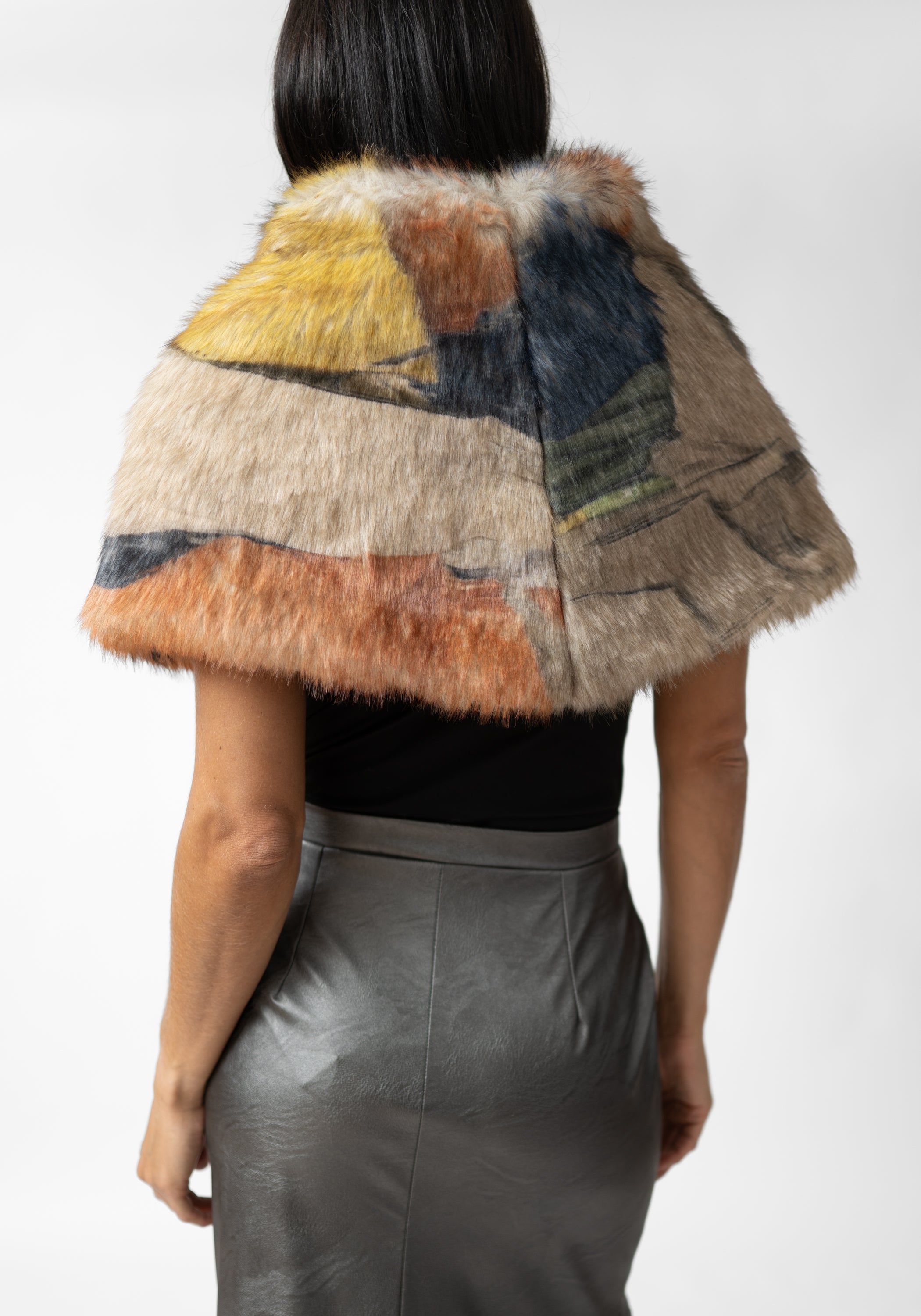 Textile Print Faux Fur Tie Shrug