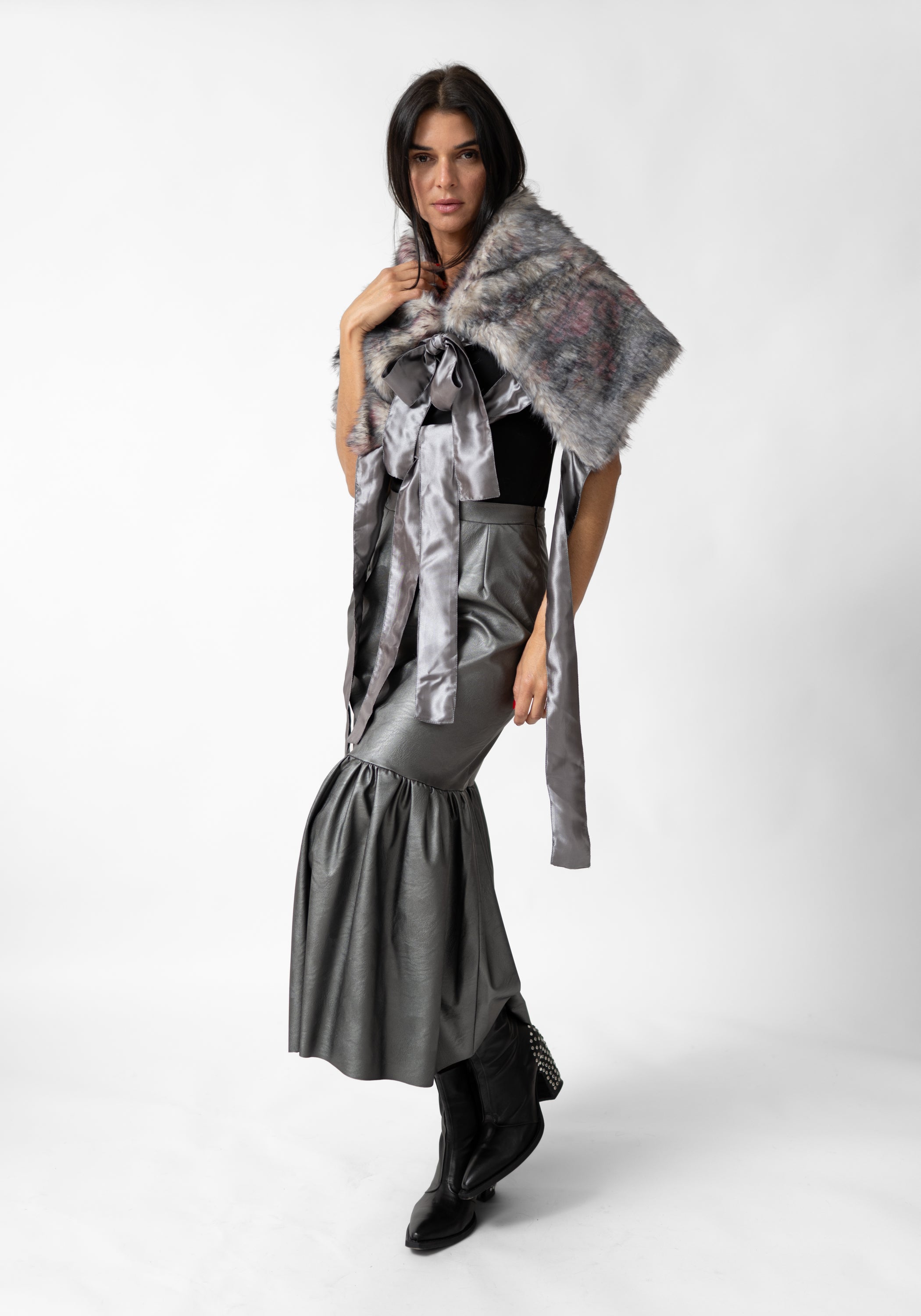 Dark Florals Print Faux Fur Tie Shrug