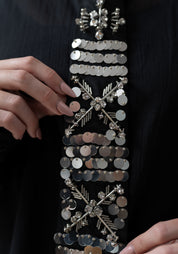 Sequined Chain and Tie Neckpiece