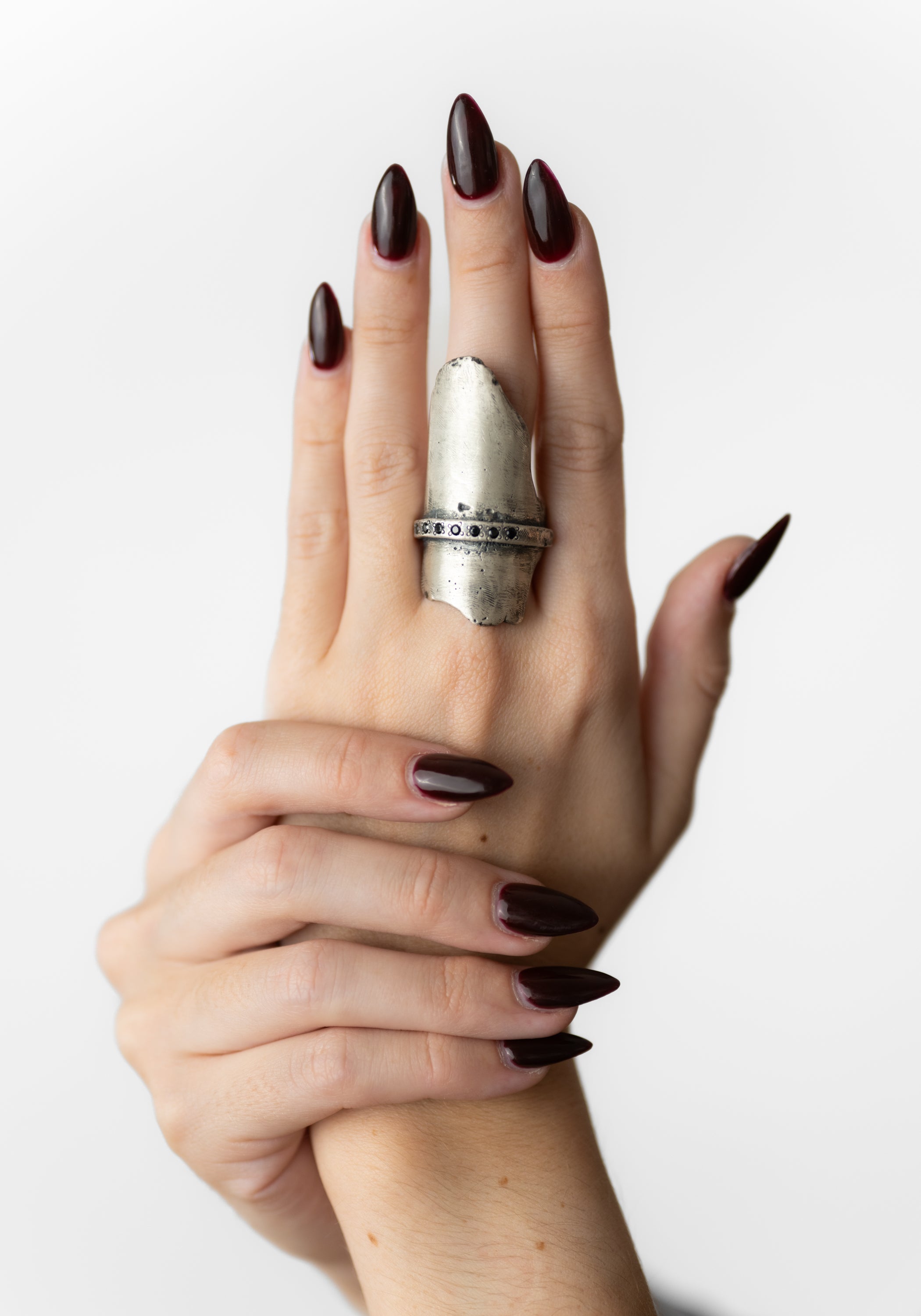 Sterling Black Spinel Bar Detail Ring - December Thieves