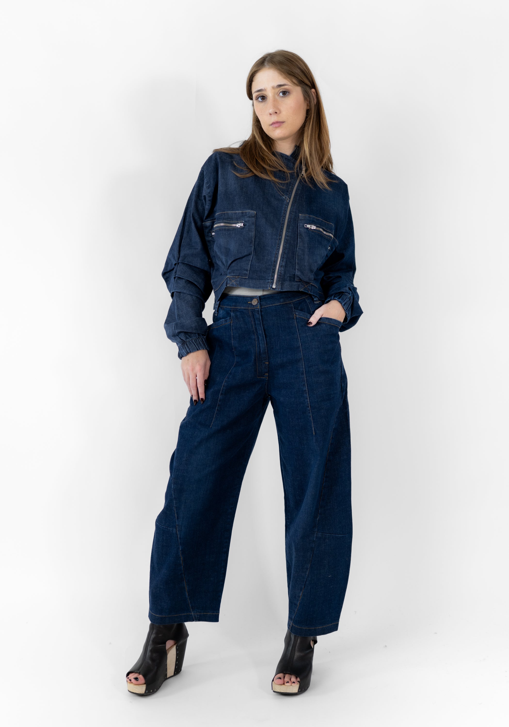 Gathered Sleeve Cropped Denim Jacket