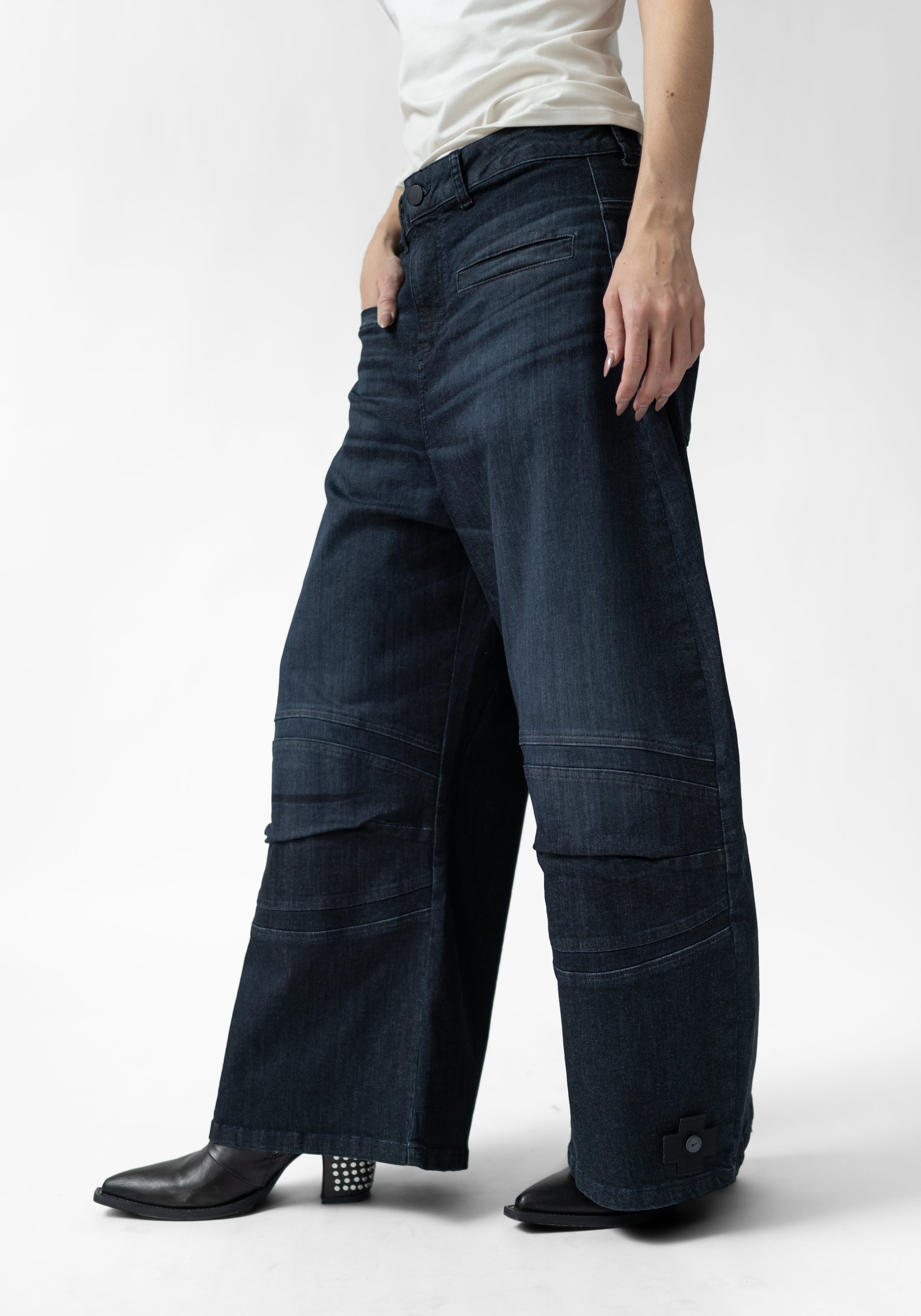 Wide Leg Stretch Denim Pants