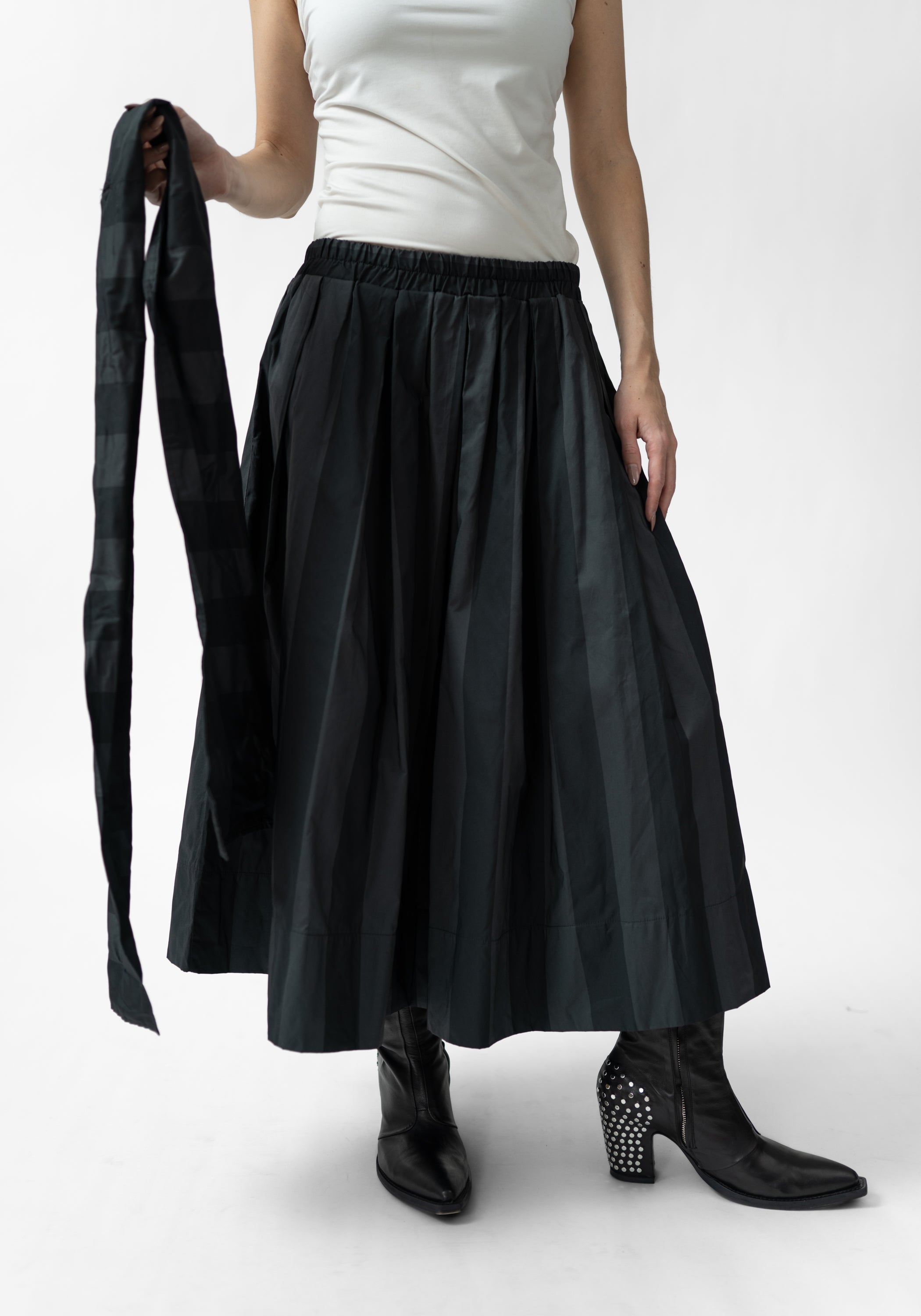 Pleated Removable Tie Waist Maxi Skirt