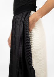 Quilted Contrast Panel Maxi Skirt