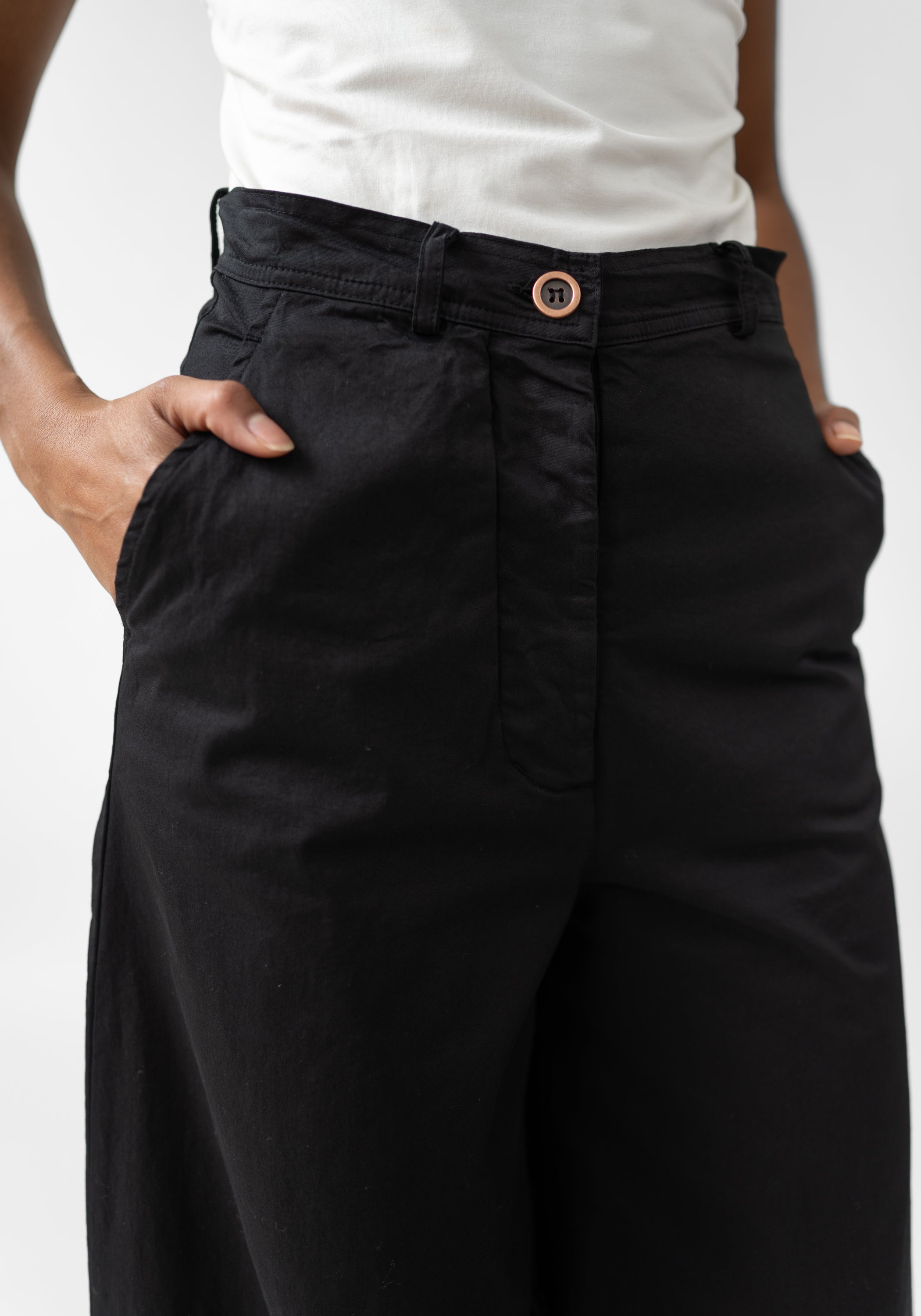 Tapered Wide Leg Pants - December Thieves