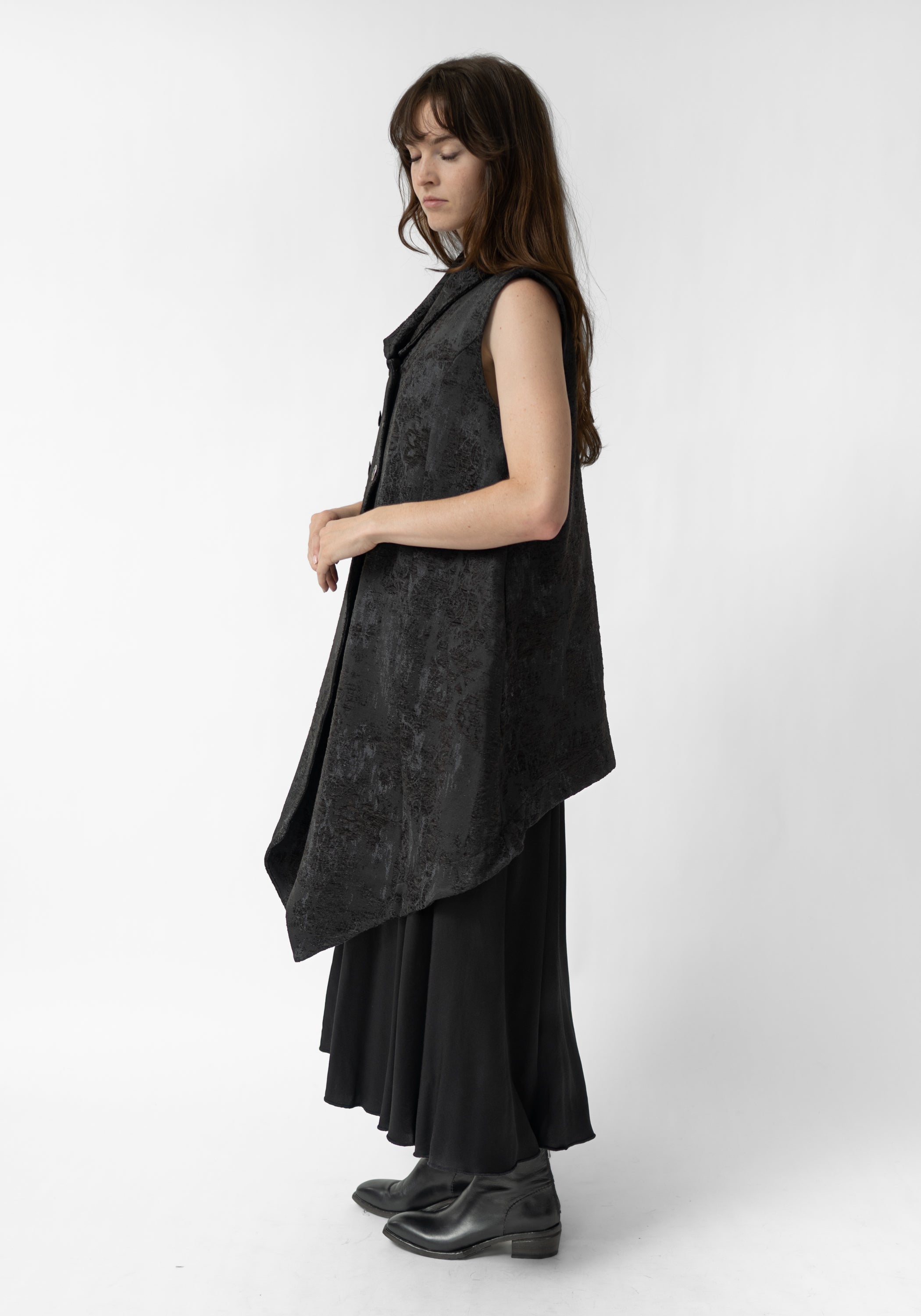 Asymmetric Vest - December Thieves