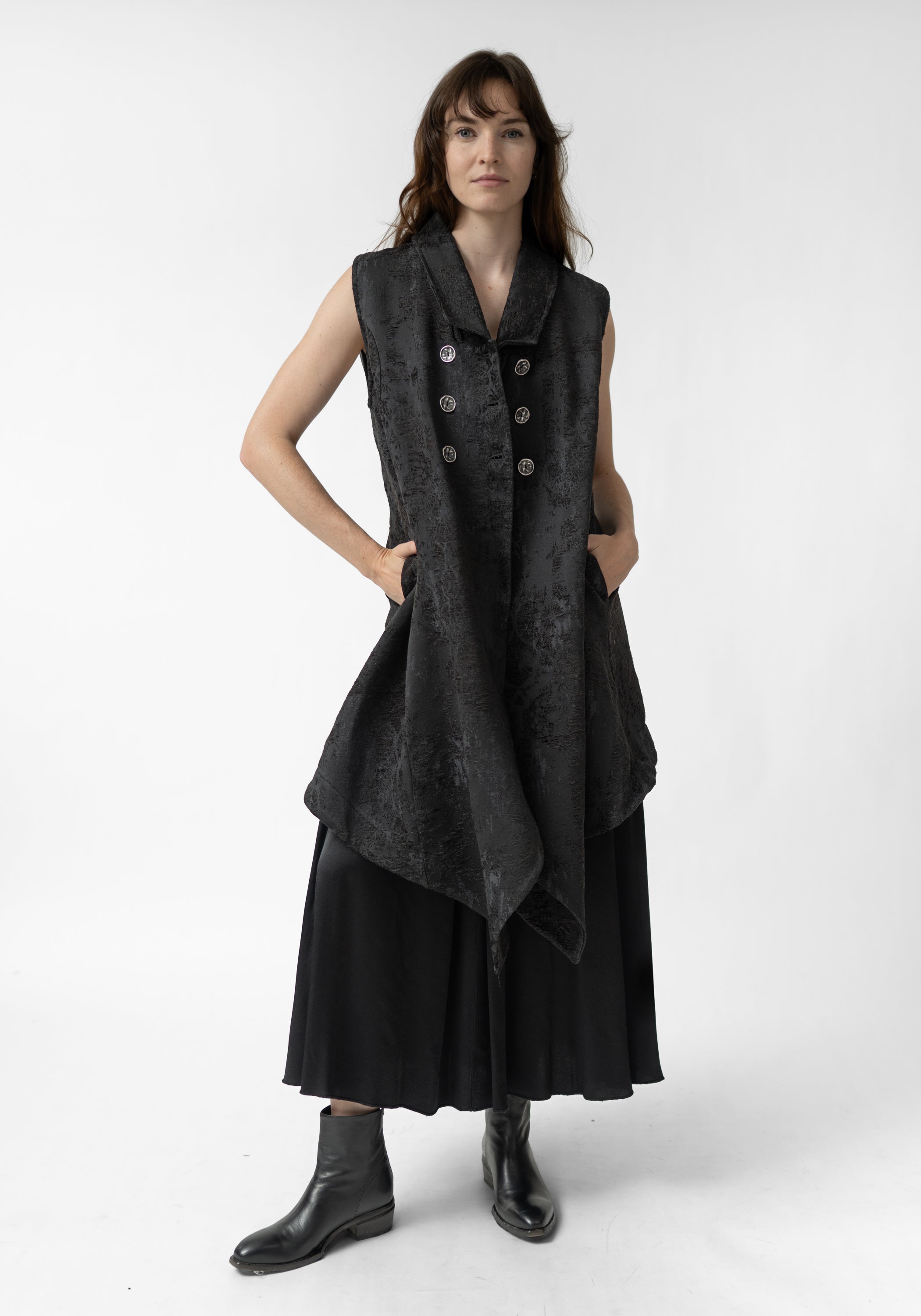 Asymmetric Vest - December Thieves