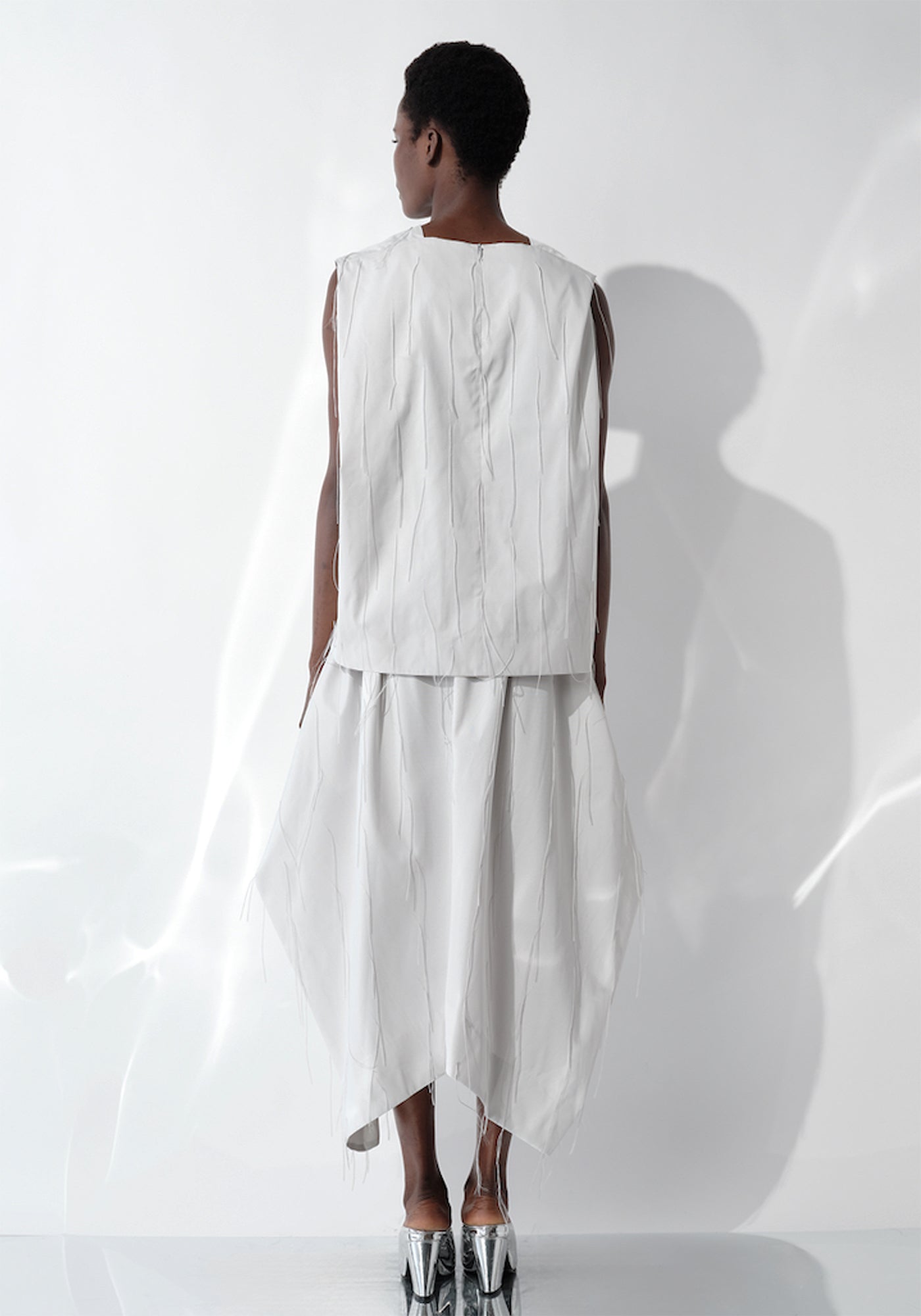 DK29-08-S04 Geometric Skirt - December Thieves