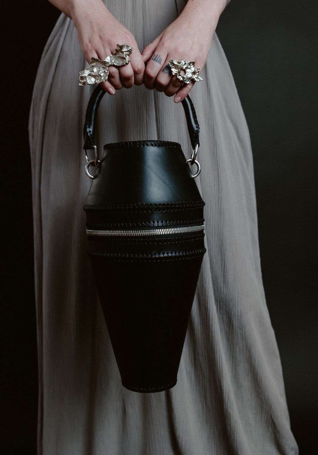 Urn Big Leather Bag