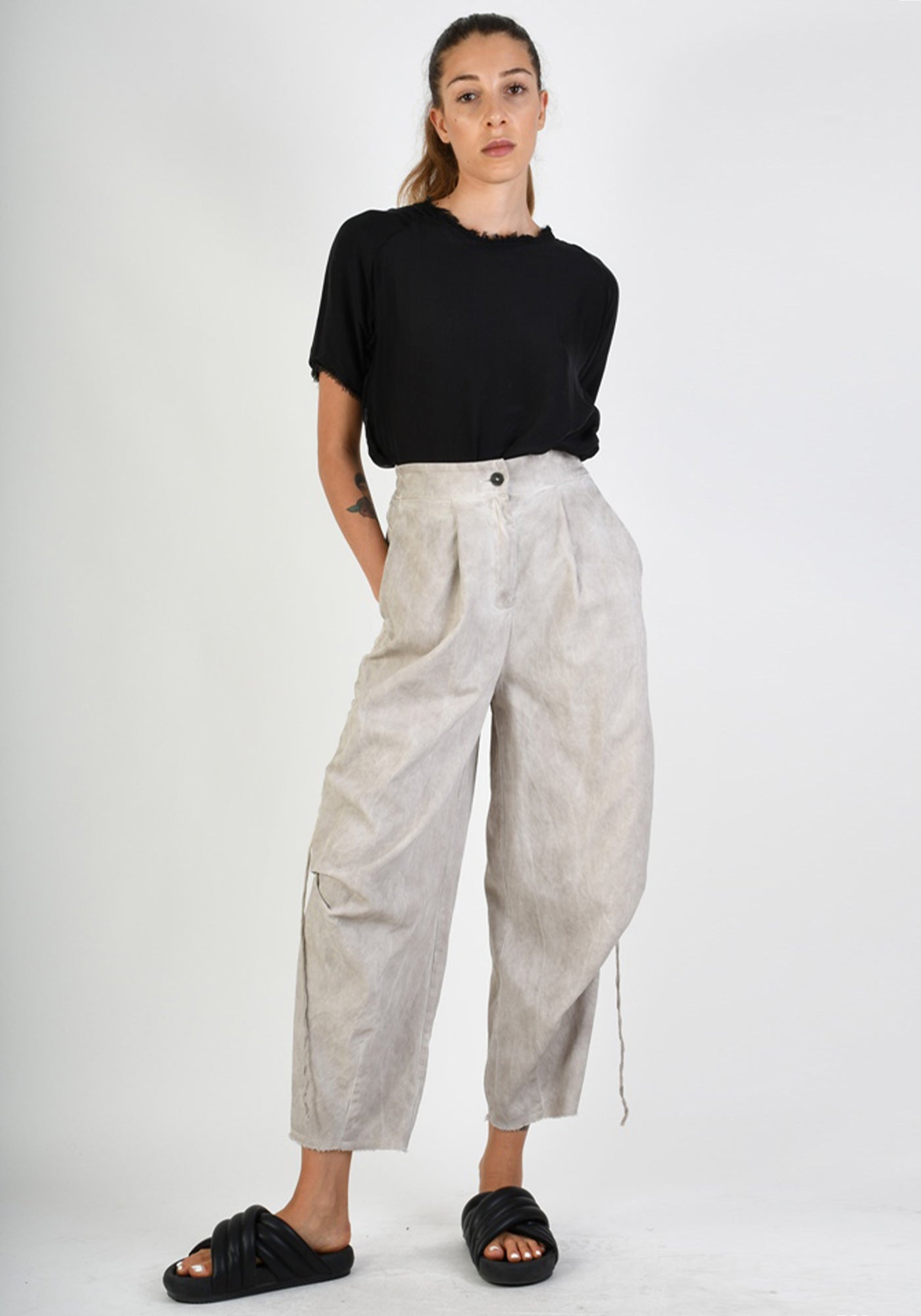 Side Ruche Detail Balloon Leg Pants in BLACK Only