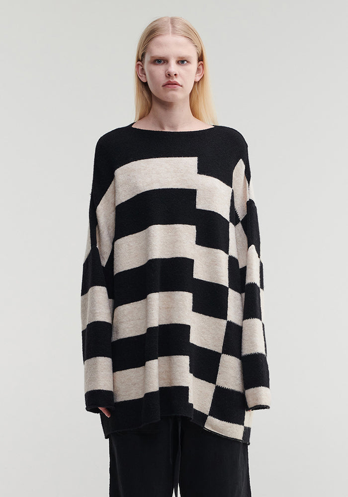 Porta Oversized Wool Blend Sweater in BLACK/BROWN Only