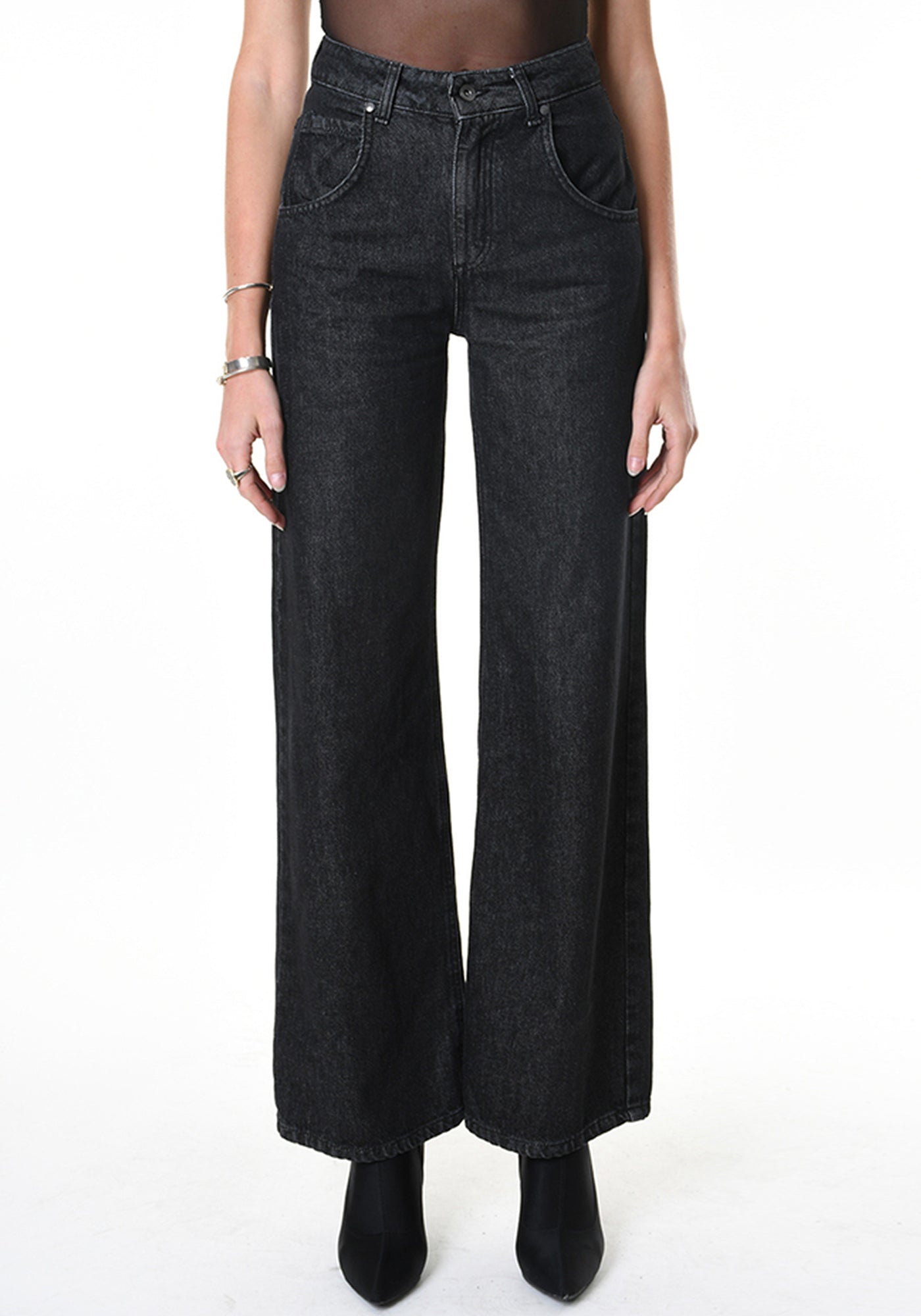 Classic Straight Leg Denim Jeans