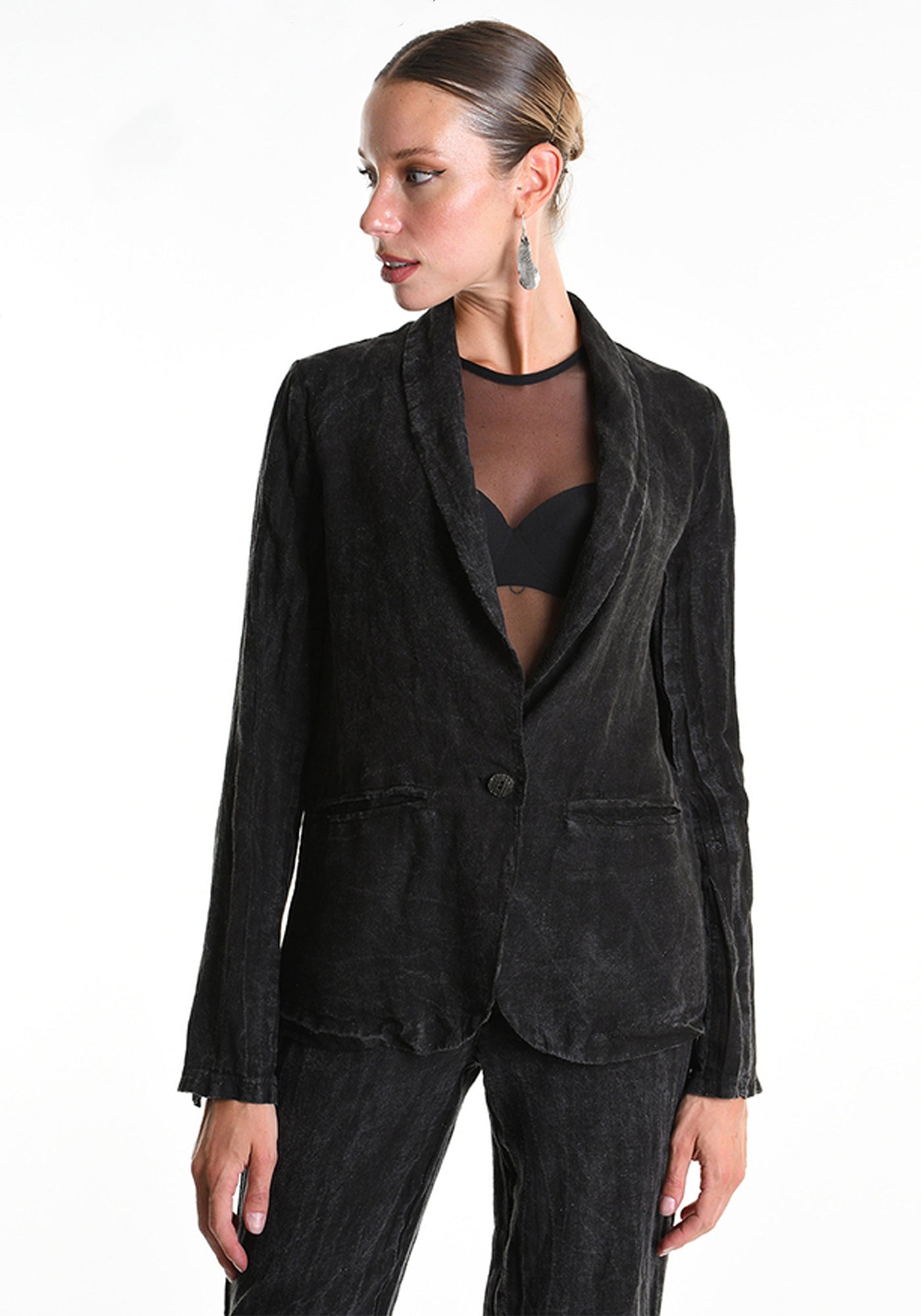 Tailored Linen Blazer - December Thieves
