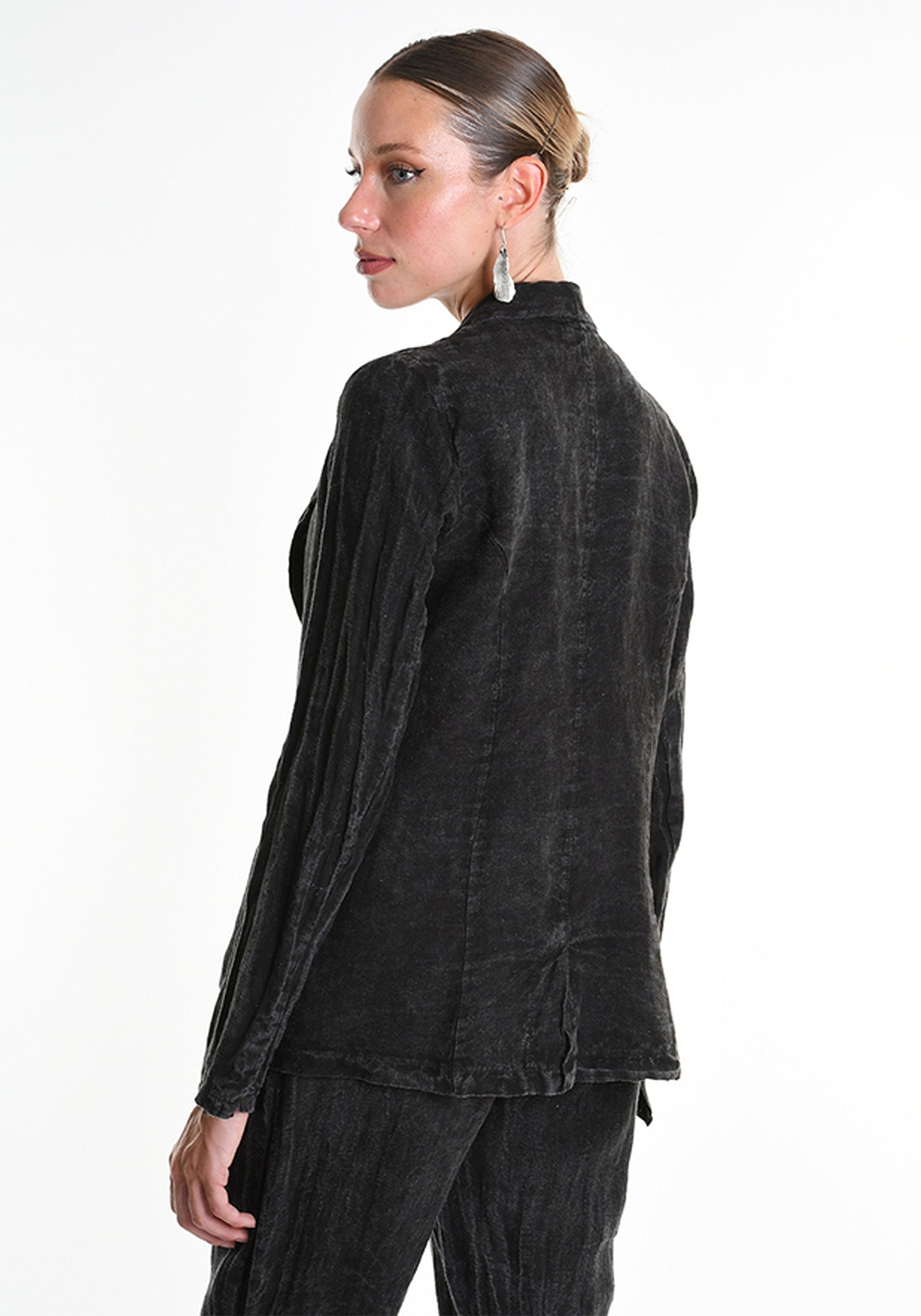Tailored Linen Blazer - December Thieves