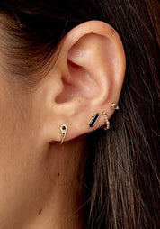 Single 9K Gold Mini Hexa Black Spinel Stud