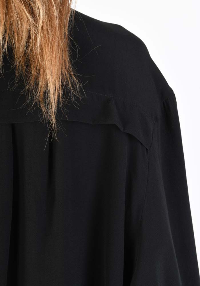 Oversized Blouse in BLACK or SAND