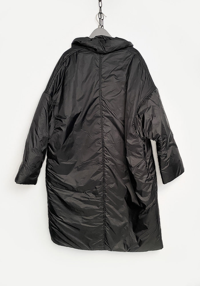 Omonia Oversized Reversible Puffer Jacket in BLACK/SAND Only