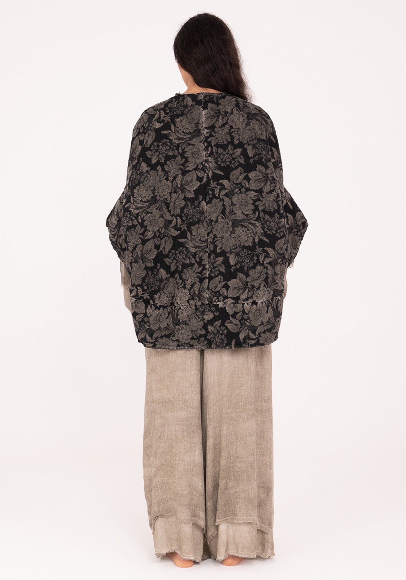 Oversized Cropped Sleeve Velvet Jacket