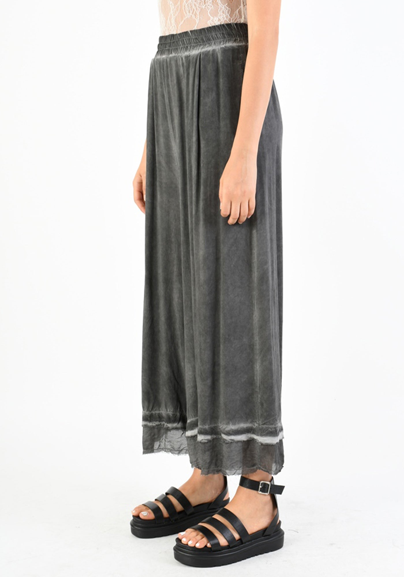 Wide Leg Pants in BLACK Only