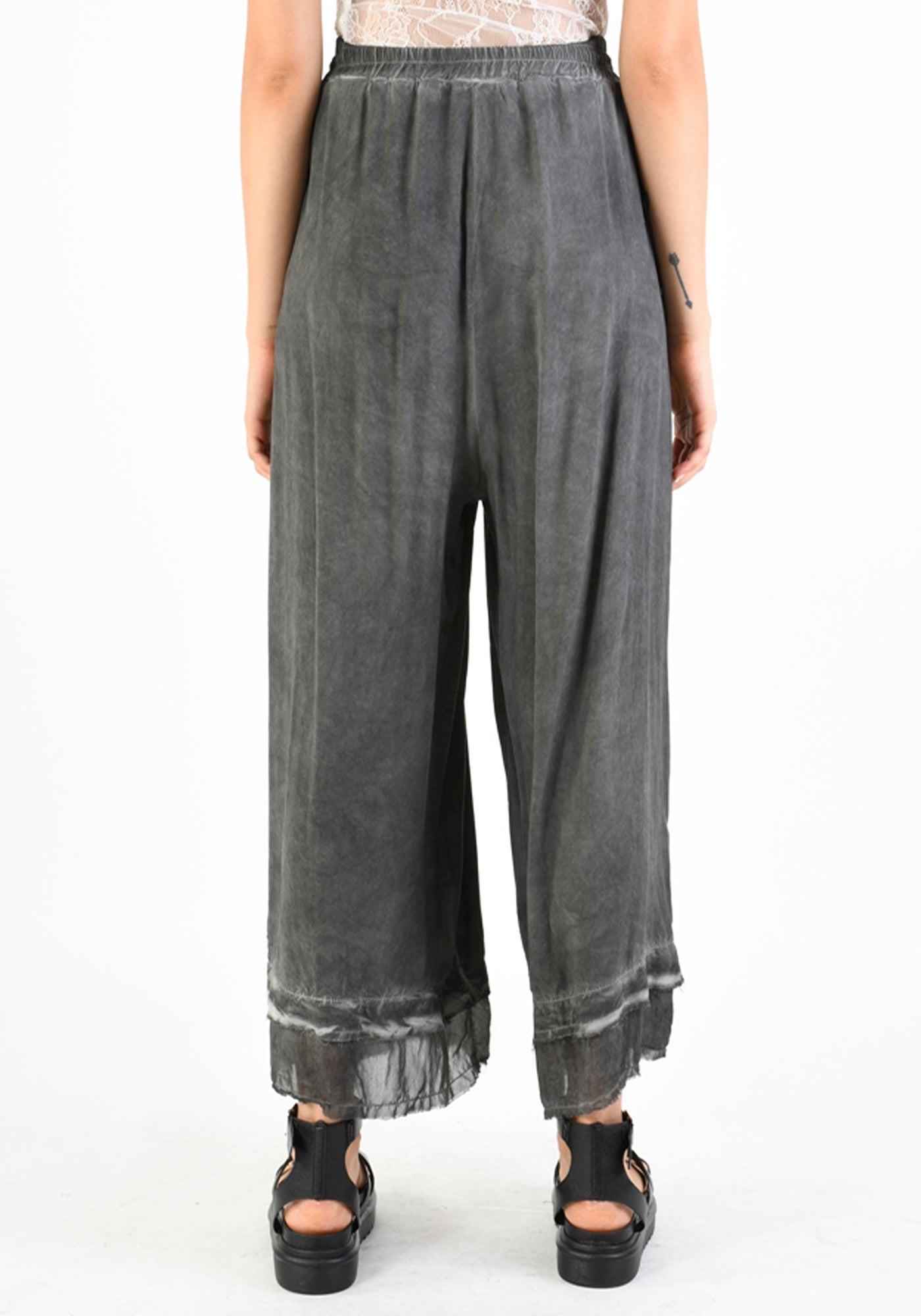 Wide Leg Pants in BLACK Only