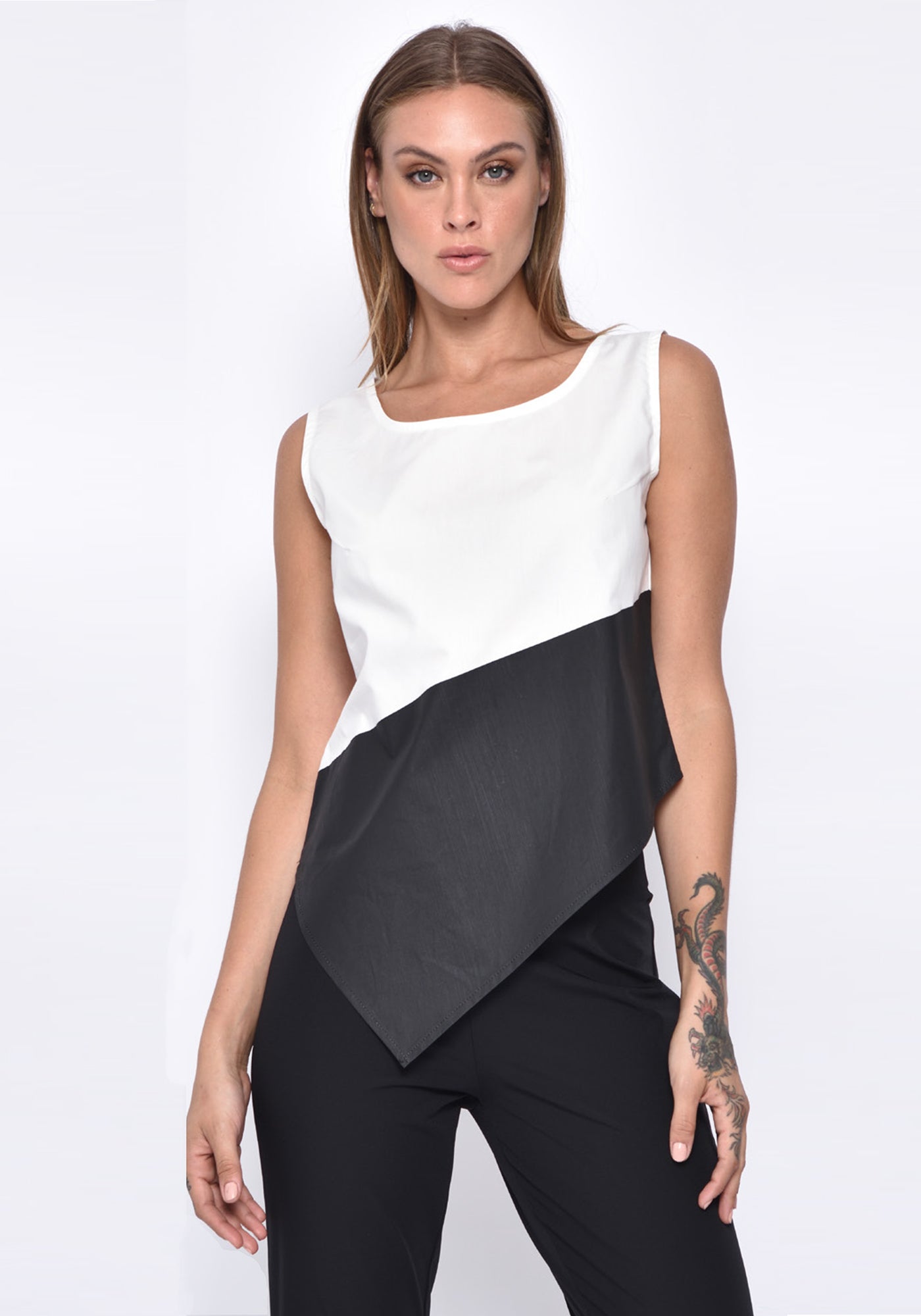 Uneven Color Blocked Hem Tank | Simply Mila Clothing