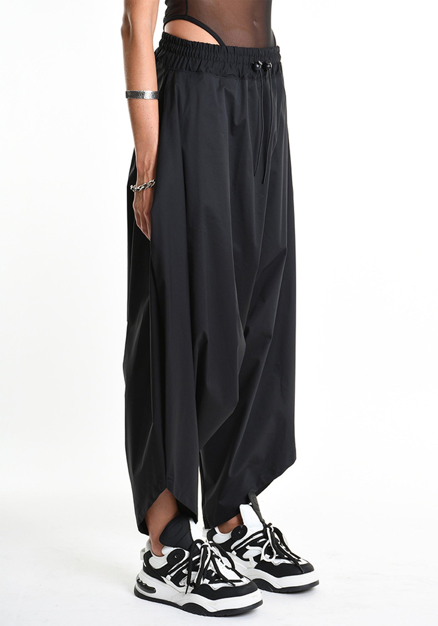 Oversized Drop Seat Tapered Leg Pants - December Thieves