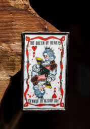 'The Queen of Hearts' Glass Alice Of Wonderland Art Ornament - December Thieves